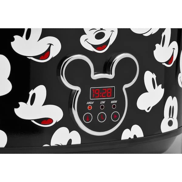 Mickey Mouse 7Qt Digital Slow Cooker